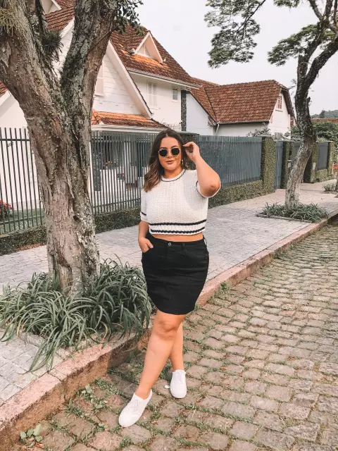 Cropped P&B
