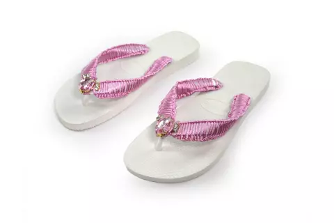 Chinelo Gota