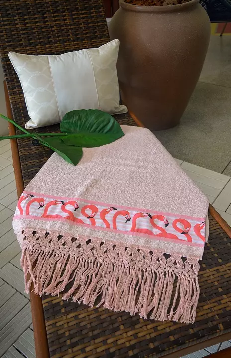 Macramê - Toalha de Banho Rosa