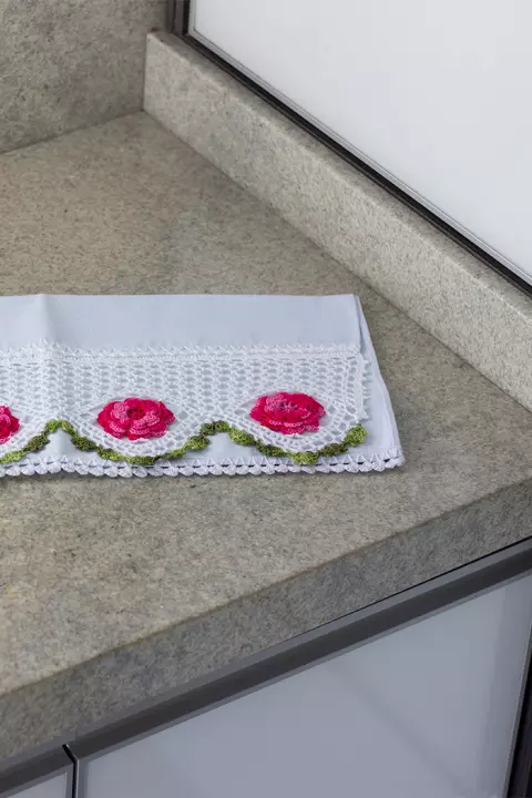 Pano de Prato com Rosas