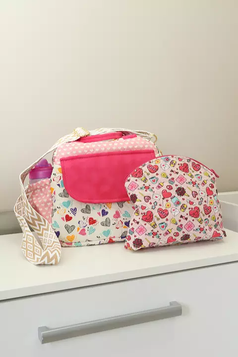 Bolsa e Necessaire Corações