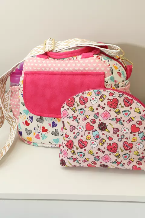 Bolsa e Necessaire Corações