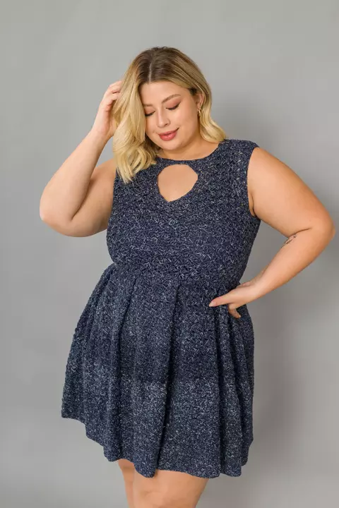 Vestido com Pences