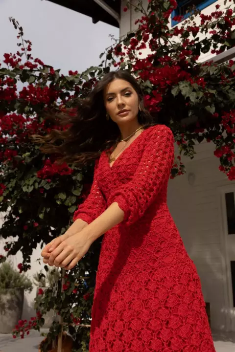 Vestido Vermelho Círculo