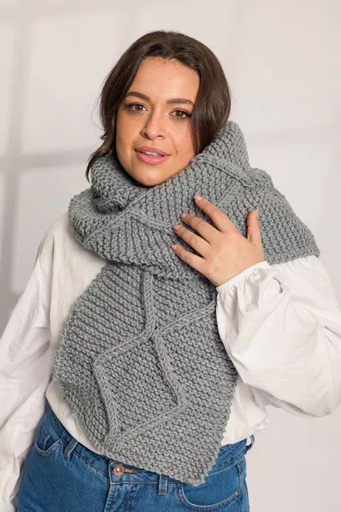 Cachecol Cinza