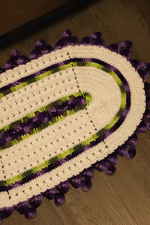 Jogo de Tapete com detalhes em Vinhedo