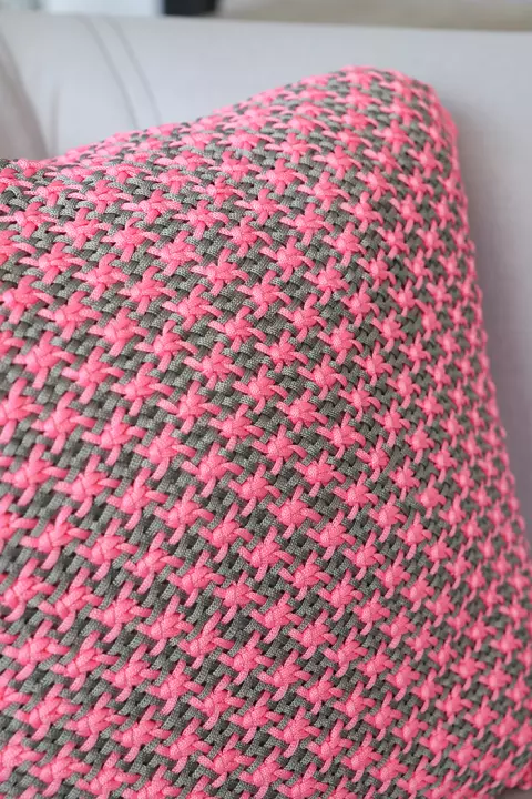 Almofada Rosa e Cinza