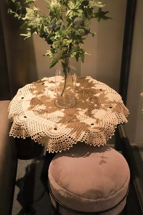 Centro de Mesa Flor de Porcelana