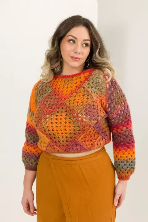 Cropped Iara