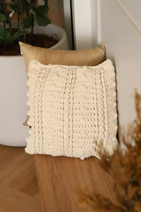 Almofada Amêndoa