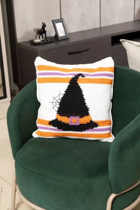 Almofada Chapéu de Bruxa