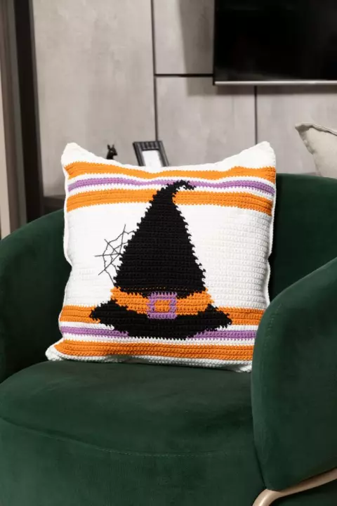 Almofada Chapéu de Bruxa