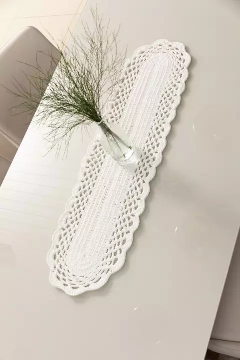 Classic White Table Runner