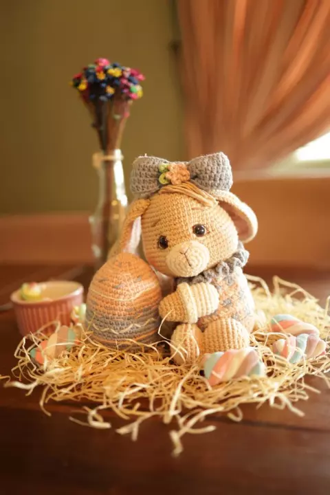 Izzy the Bunny & the Easter Treat