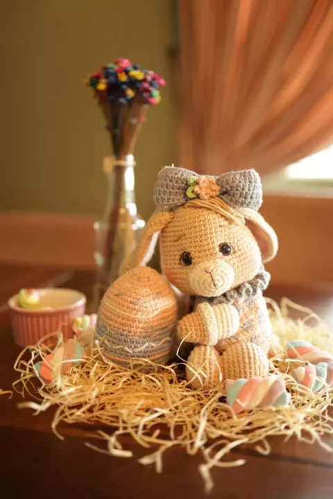 Izzy the Bunny & the Easter Treat