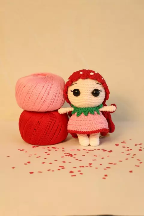 Boneca Morango