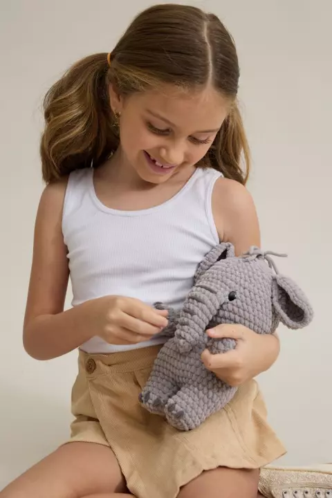 Theo, The elephant