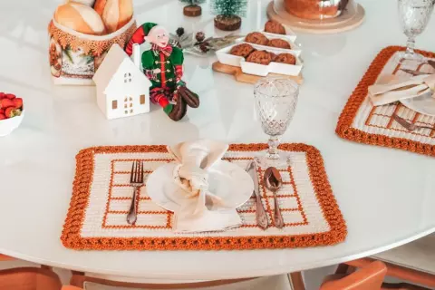Liquid Gold Placemat