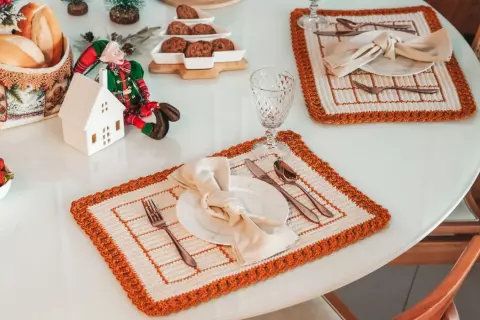 Liquid Gold Placemat