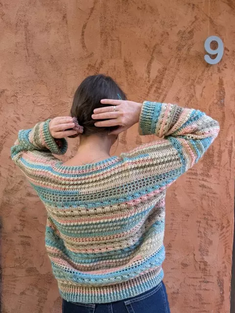 Sweater Batik
