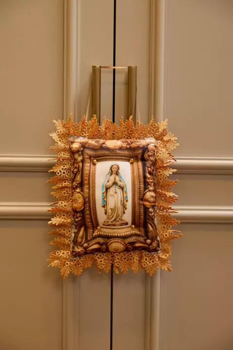 Mini Almofada Santa