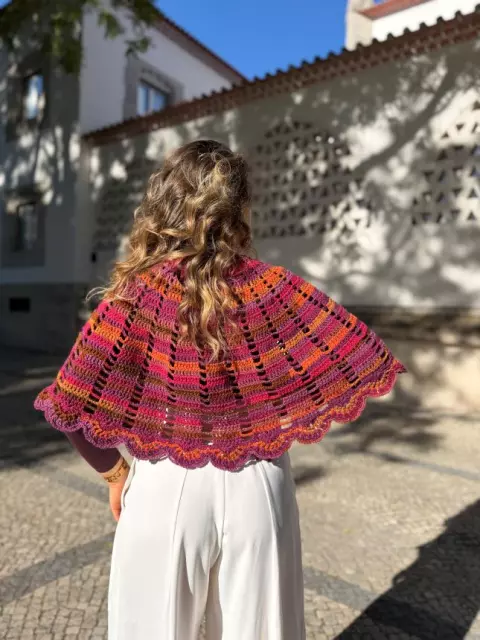 Flora Cape