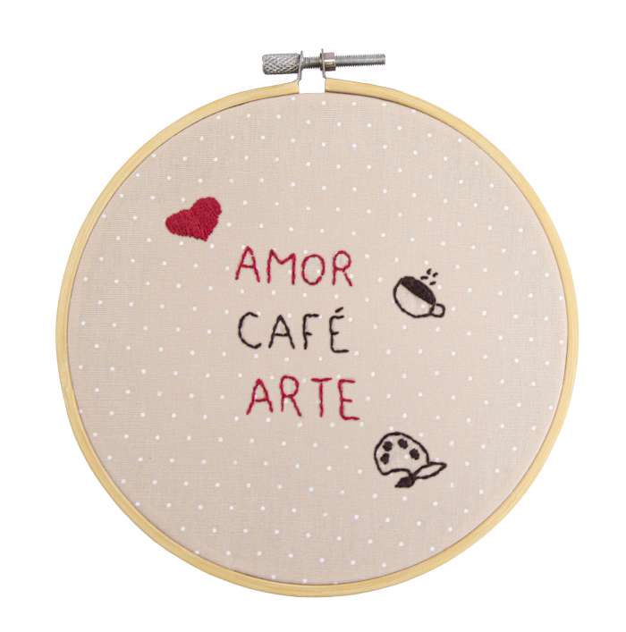 Kit Bordado Meu Primeiro Hobby: Amor, Café e Arte
