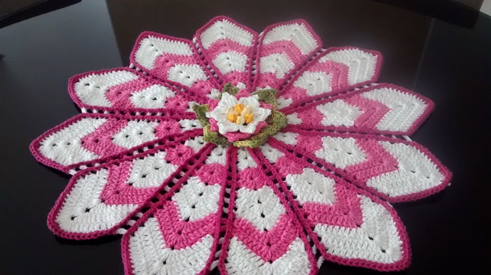 Toalha de Mesa Estrela Rosa