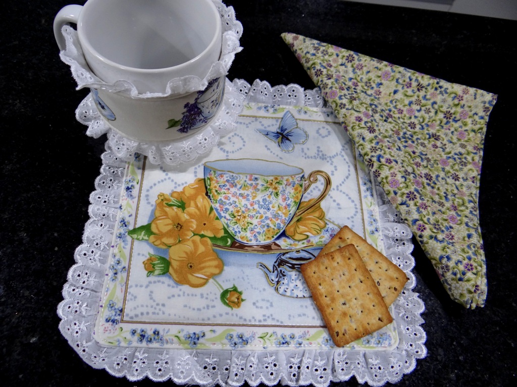 Mug Hug, Guardanapo e Caneca Patch