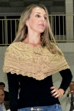 Estola Dourada com Fio Precioso