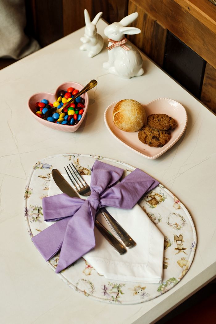 JOGO AMERICANO FORMATO OVO COM GUARDANAPO