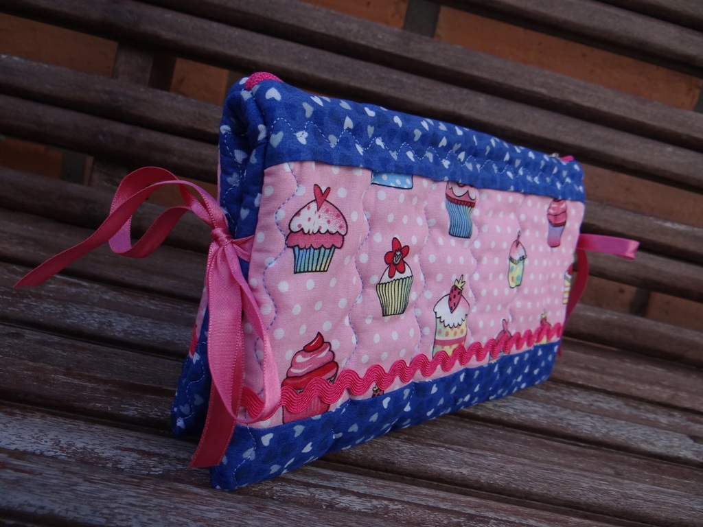 Necessaire duplo compartimento