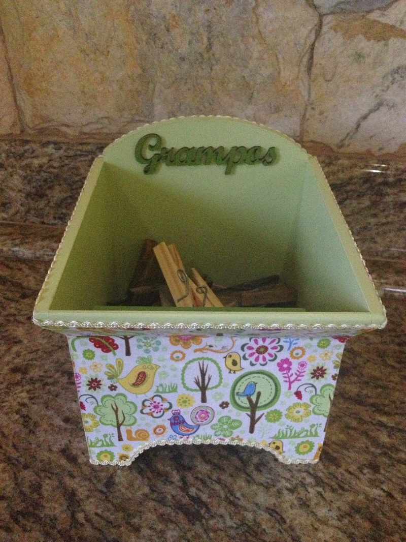 Tanquinho porta grampo