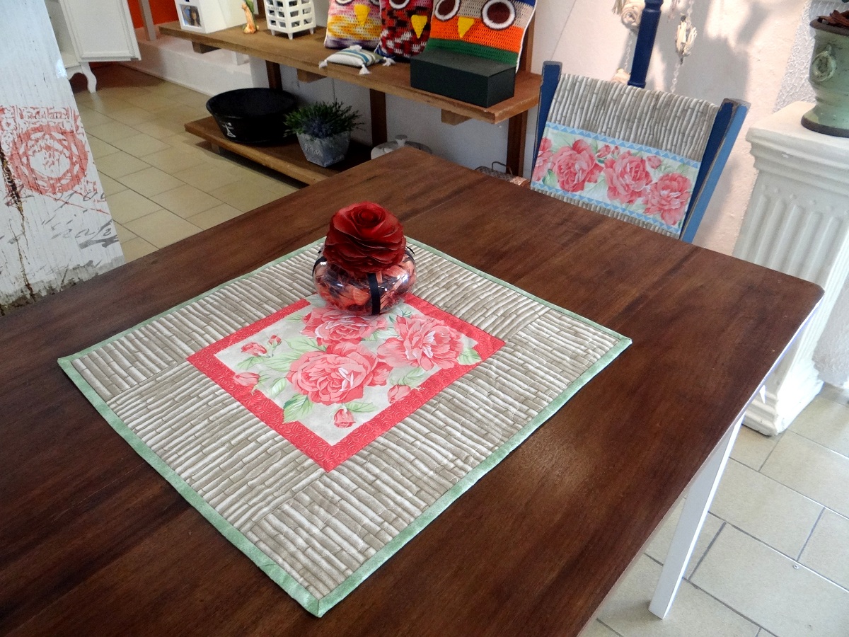 Encosto de cadeira e toalha bambu