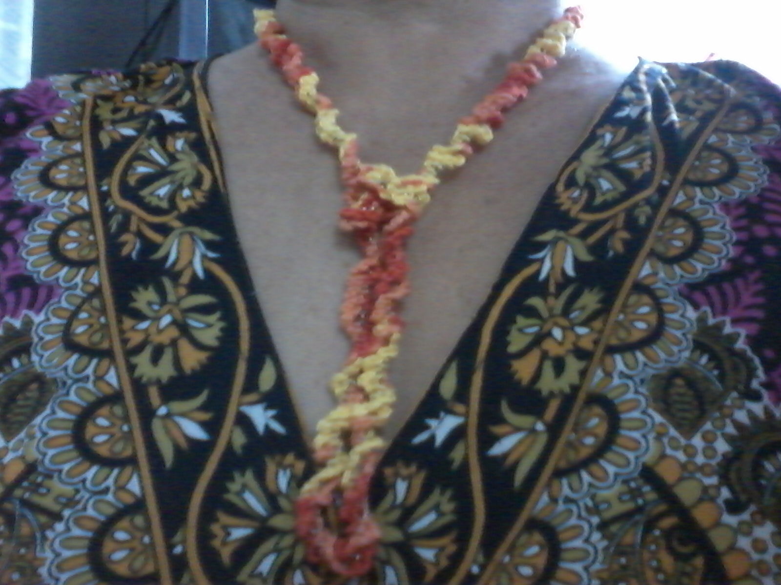 colar em croche com fio clea mesclada e anne mesclada