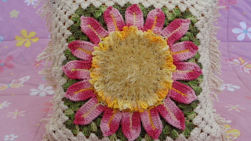 Almofada Giga Flor Rosada