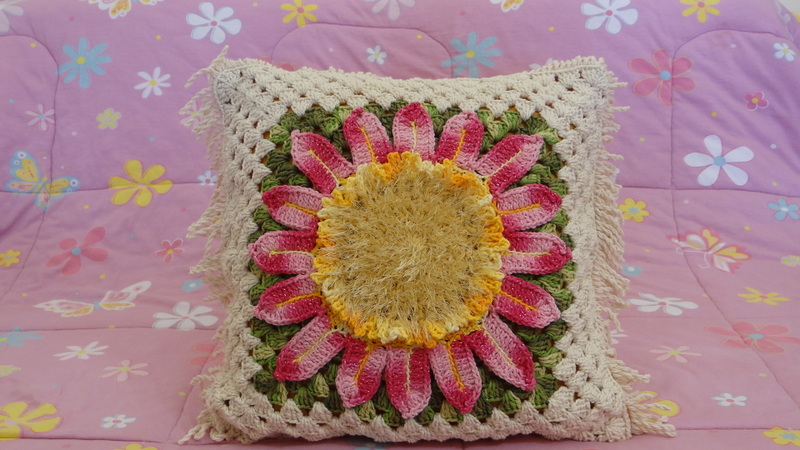 Almofada Giga Flor Rosada
