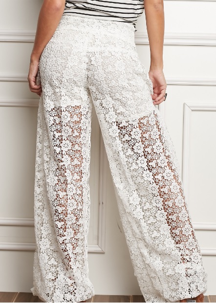 Calça Tecido Renda
