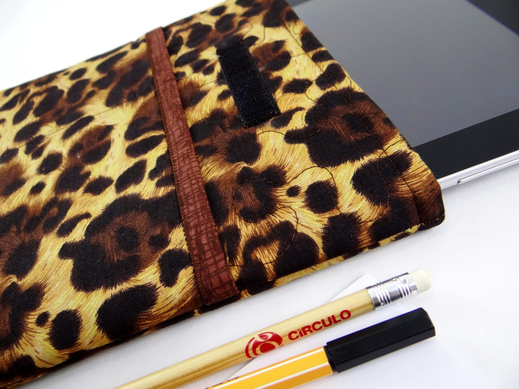 Case Tablet Onça