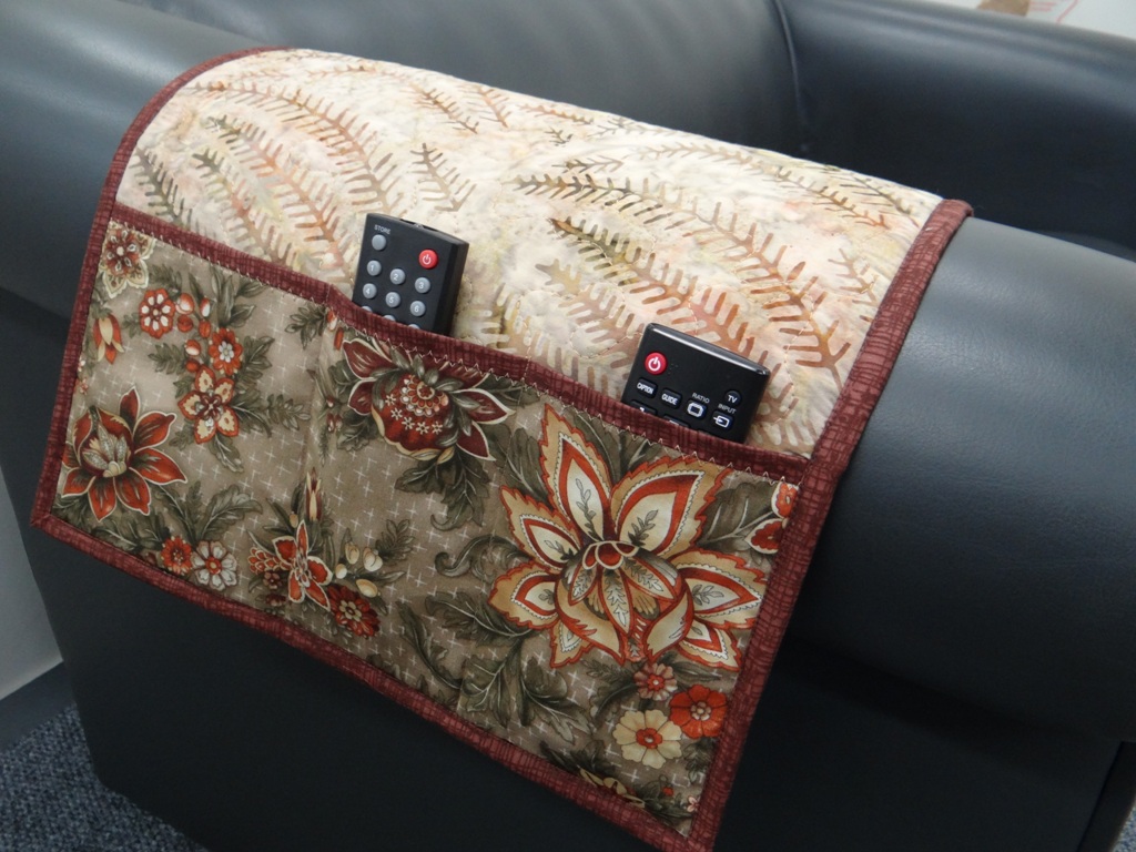 Porta Controles Batik
