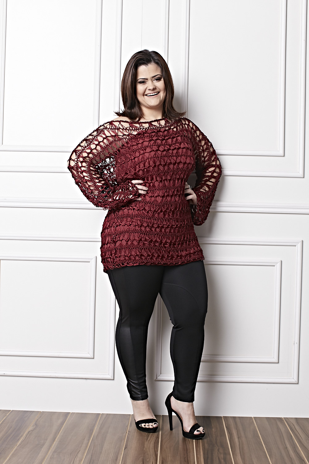 Plus Size - Bata Crochê de Grampo