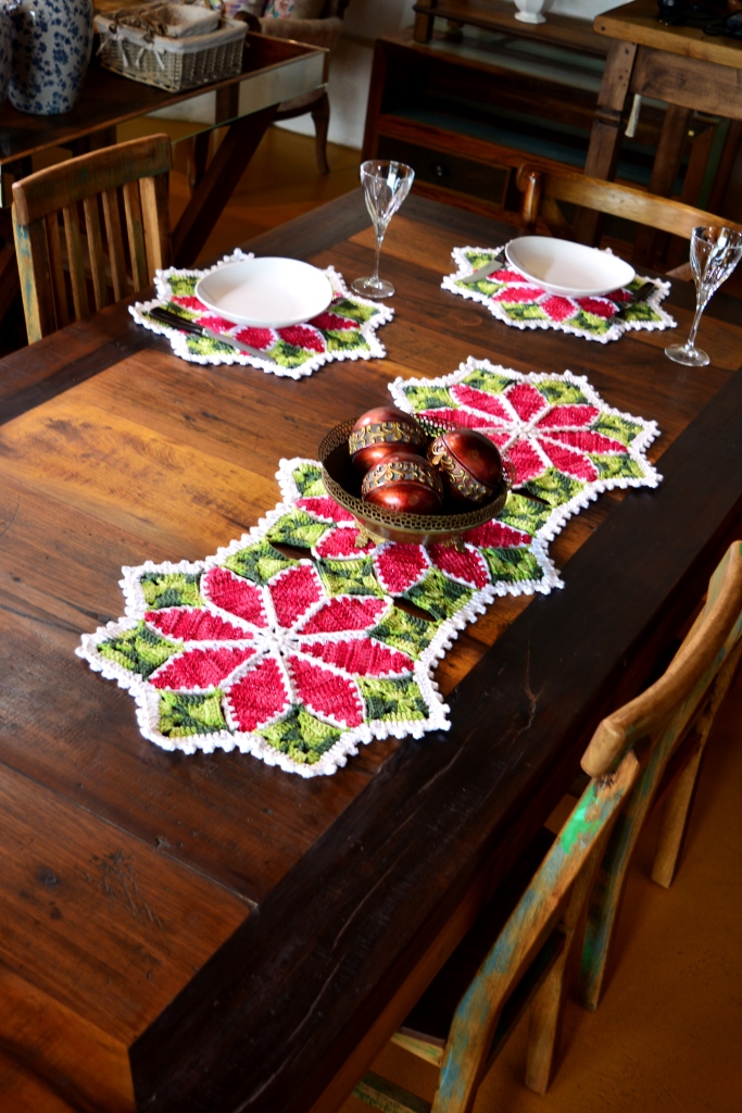 Trilho e Sousplat Flores de Natal