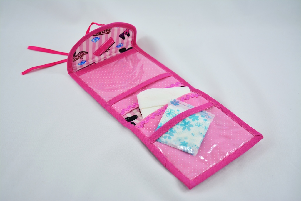 KIT PORTA PILULA E ABSORVENTES
