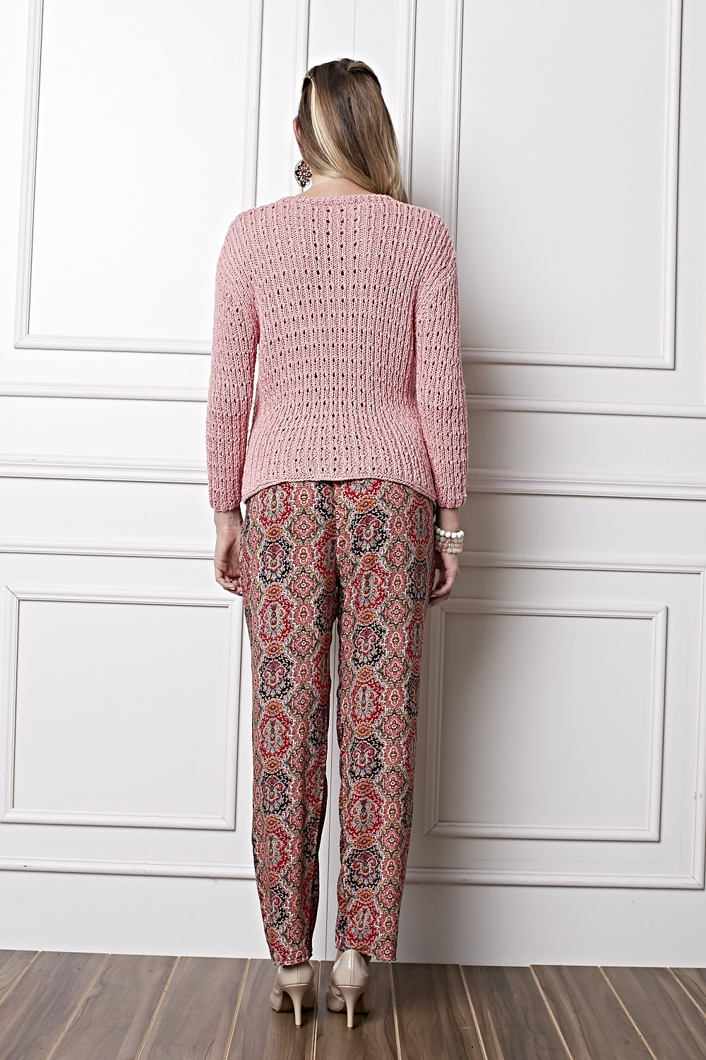 Blusa Rosa com Ponto Ajurado