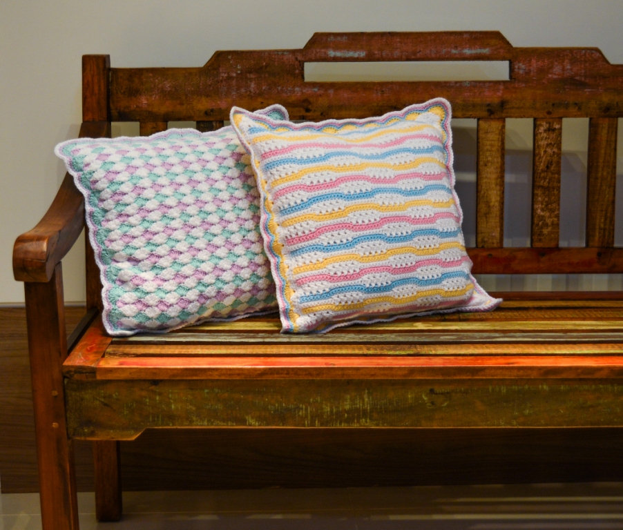 Almofada Candy Colors - Ponto com Ondas