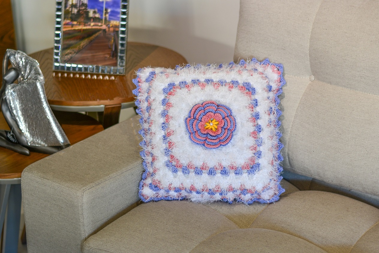 Almofada Max Azul e Rosa Decore Branco
