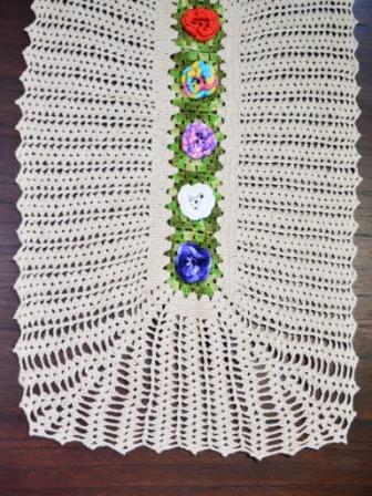 Caminho de Mesa Anne Flores Coloridas