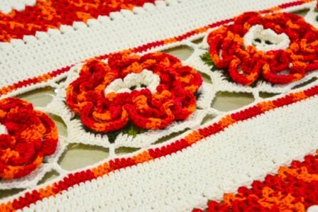 Caminho de Mesa Flores Mesclas