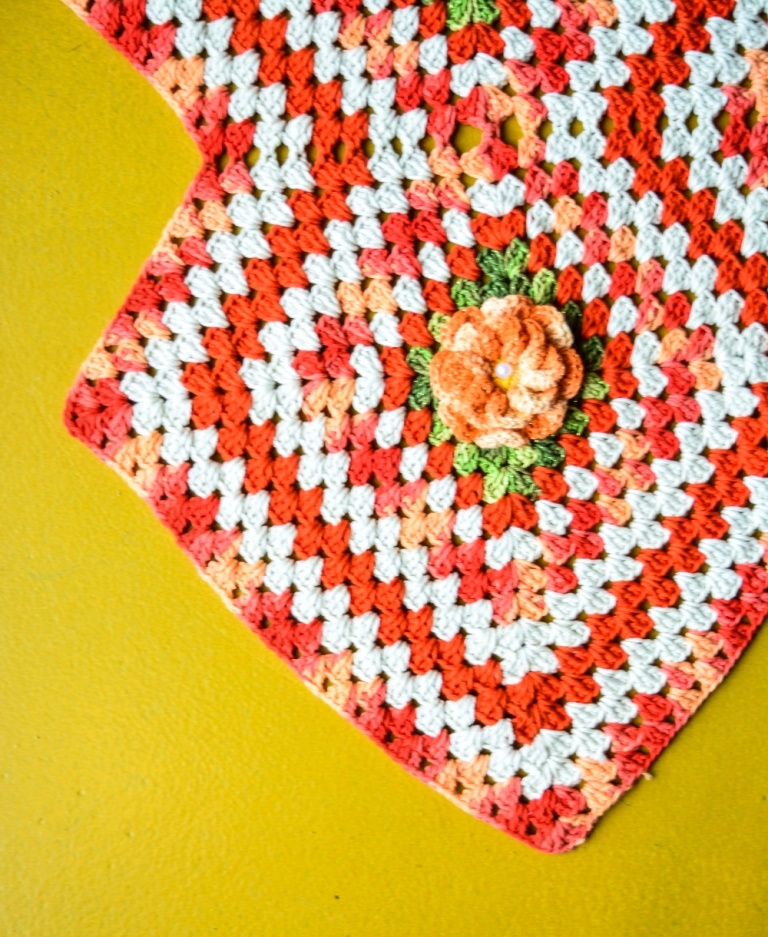 Tapete Regular com Flores