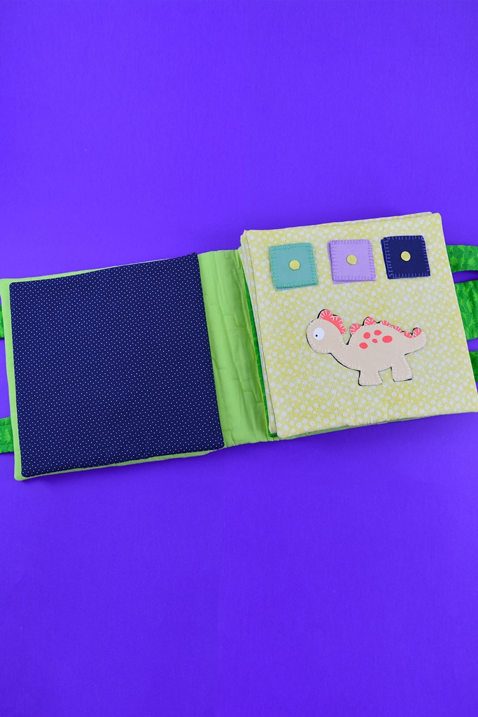 Livro Sensorial Dinos